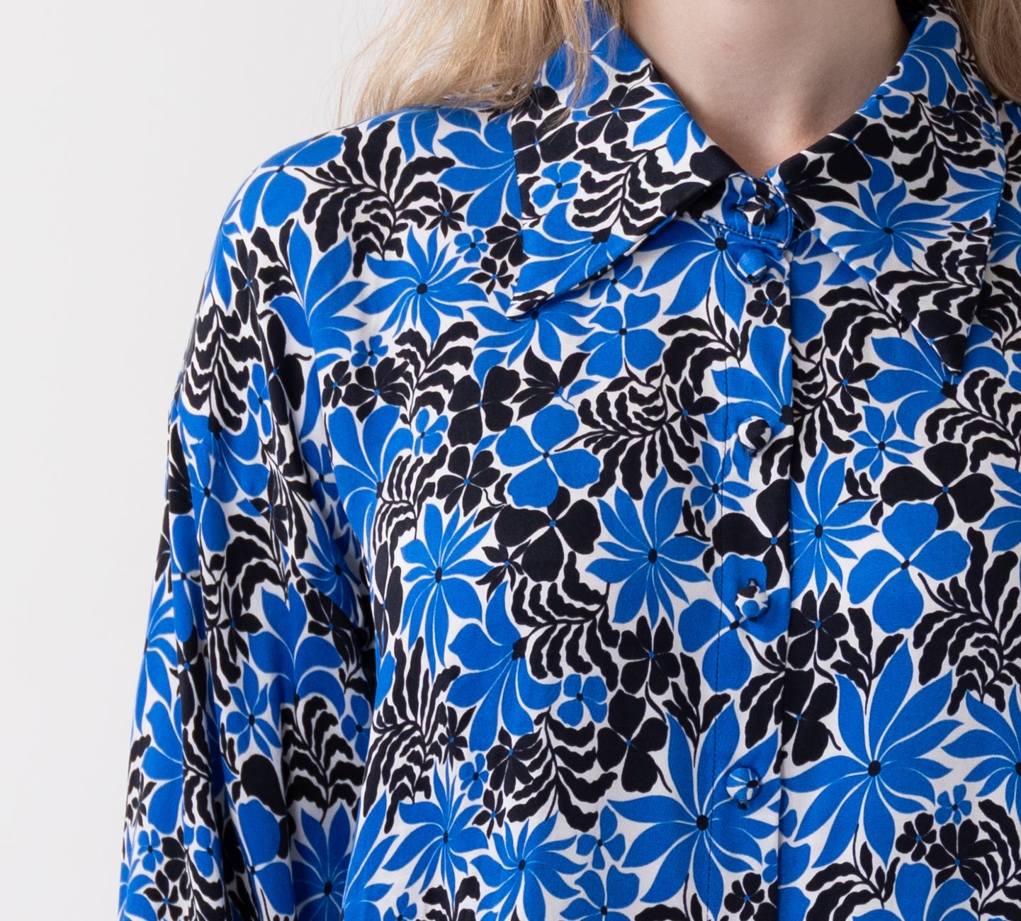 Eno Top in Blue Flora | Crono Zee – Crono Zee